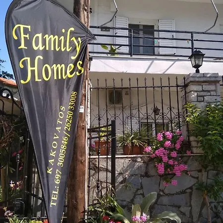 Kakovatos Family Homes *