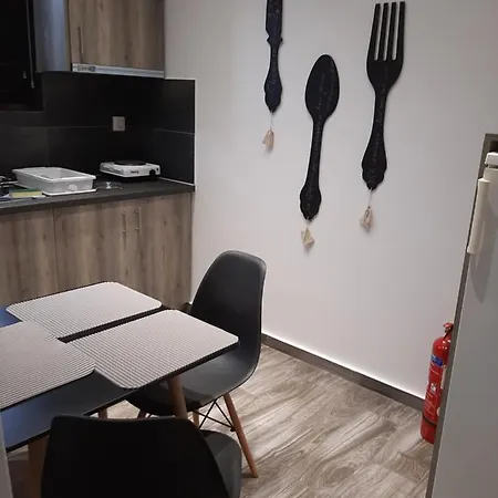 Kakovatos Family Homes アパート ザハロ