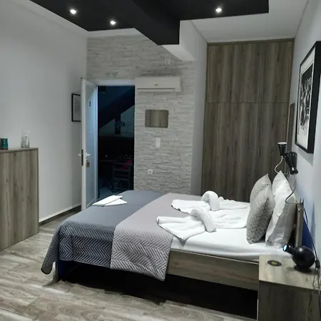 Kakovatos Family Homes アパート ザハロ