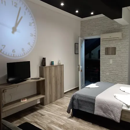 アパート Kakovatos Family Homes *