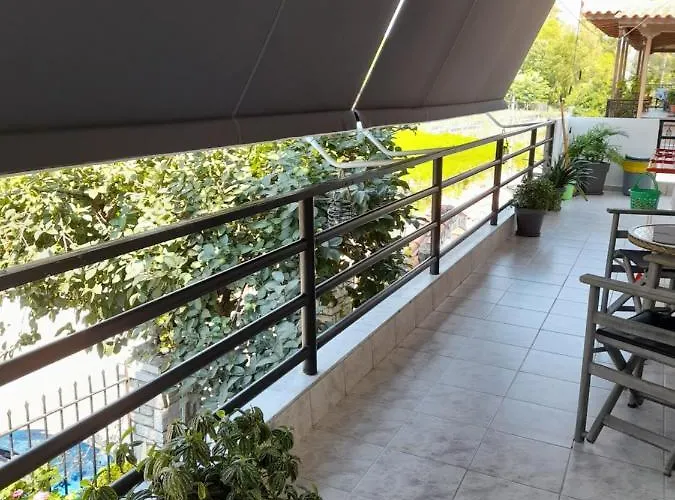 Kakovatos Family Homes * Ζαχάρω