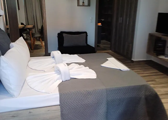 Kakovatos Family Homes アパート ザハロ